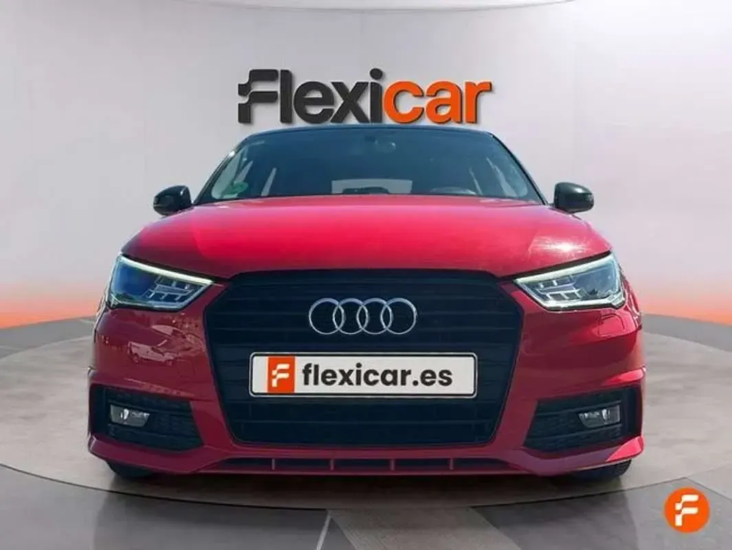 Usado Audi A1 Sportback 90 CV (66 kW) 2018 Rojo Utilitario