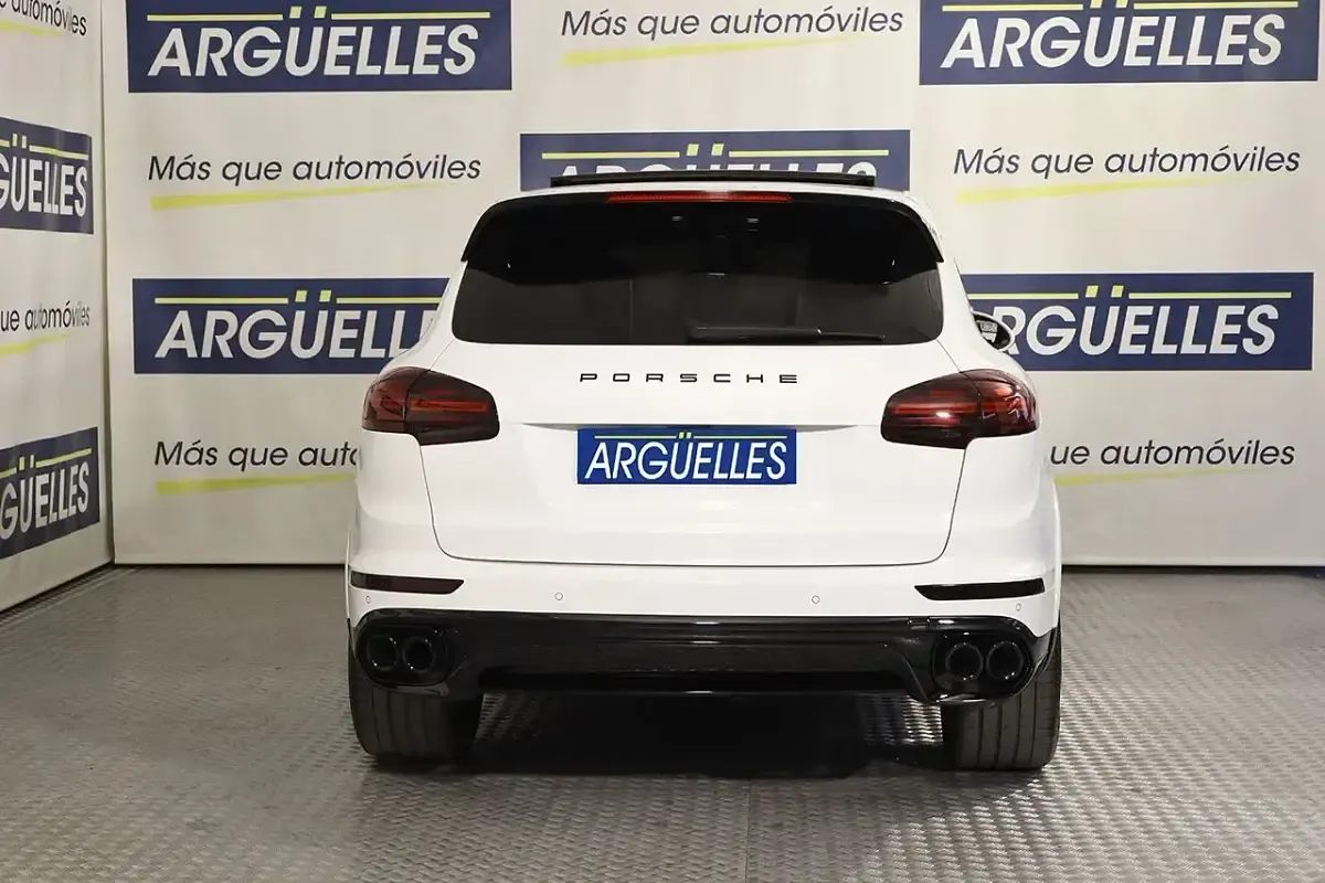 Usado Porsche Cayenne Diesel 262 CV (192 kW) 2016 Blanco SUV