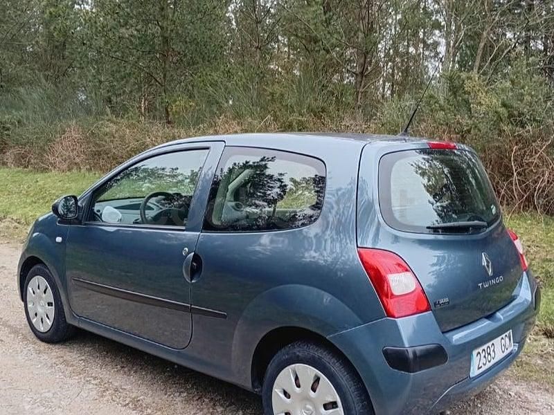 Usado Renault Twingo Authentique 60 CV (44 kW) 2008 Beige Utilitario