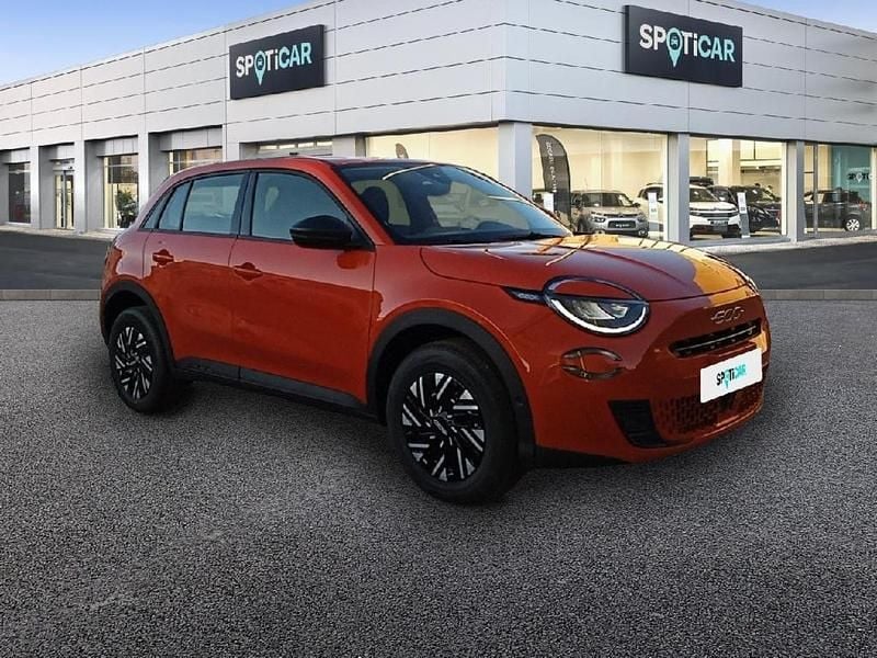 Naranja Nuevo 2025 Fiat 600 | 22.300 € (Precio justo) - Imagen 1/4