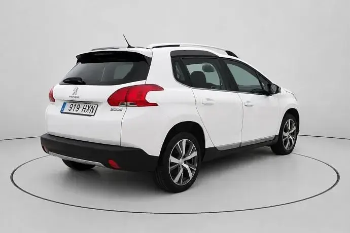 Usado Peugeot 2008 Allure 92 CV (67 kW) 2014 SUV