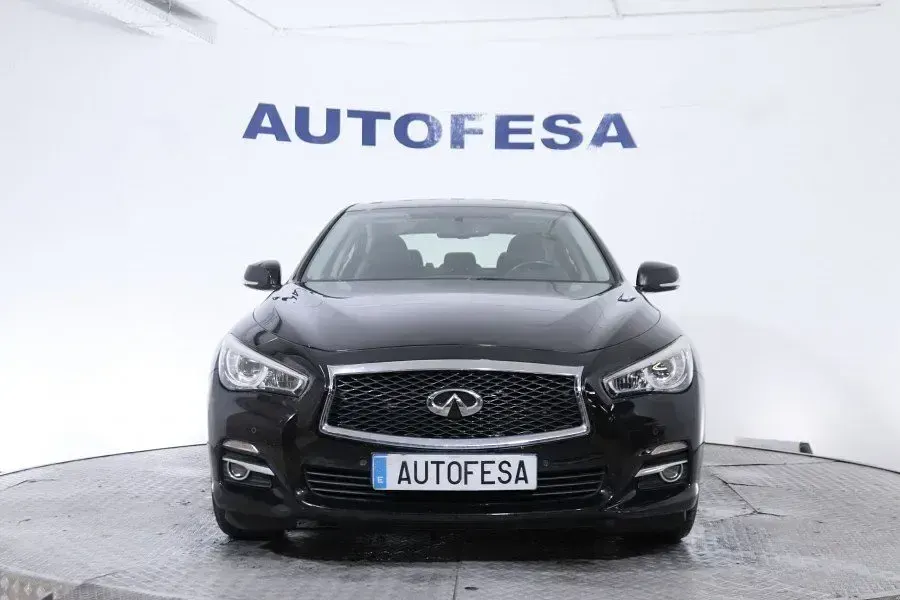Usado Infiniti Q50 170 CV (125 kW) 2017 Negro Berlina