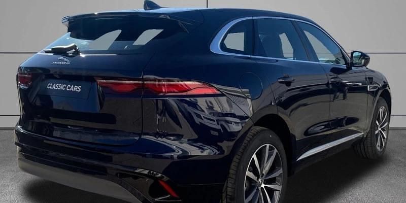 Usado Jaguar F-Pace R-Dynamic 204 CV (150 kW) 2024 Azul SUV