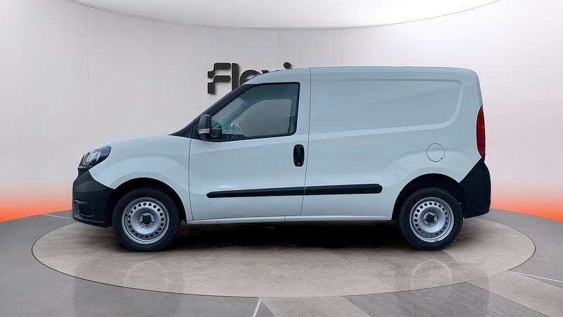 Usado Fiat Doblò Easy 120 CV (88 kW) 2018 Blanco Monovolumen