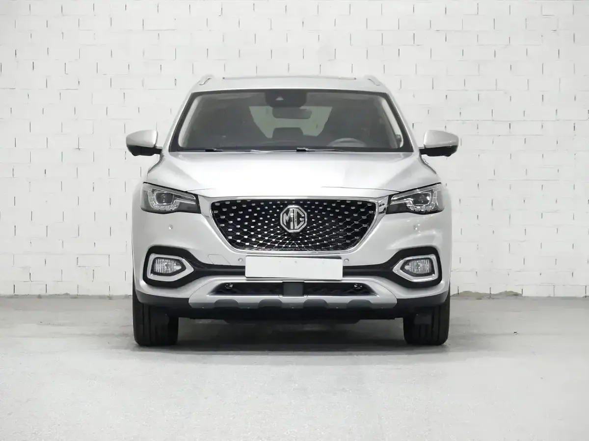 Usado MG HS Luxury 162 CV (119 kW) 2023 Gris SUV