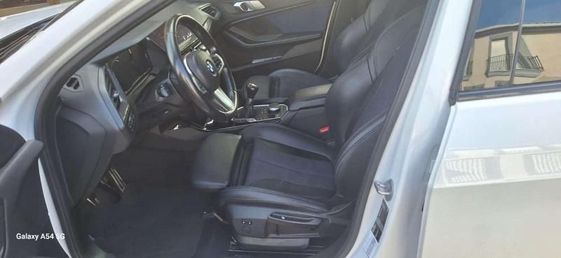Usado BMW 116 M Sport 116 CV (85 kW) 2020 Blanco Utilitario