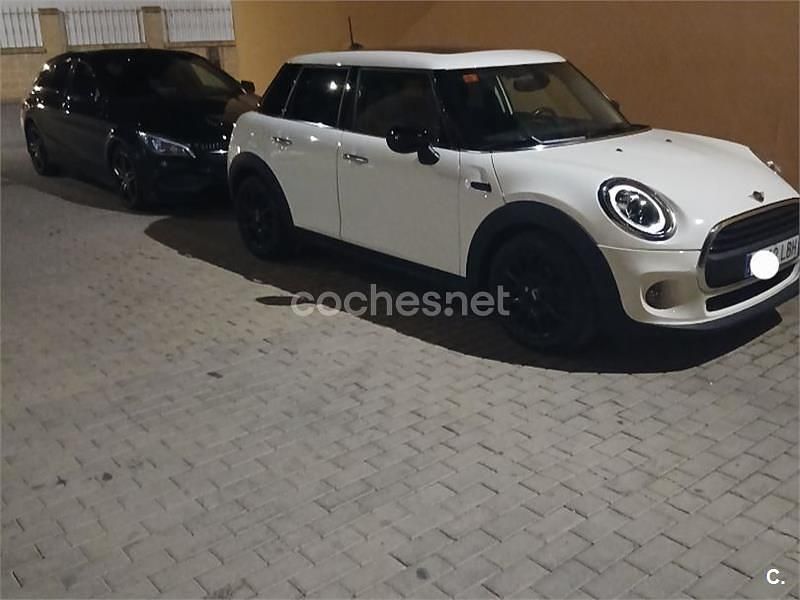 Usado Mini ONE 102 CV (75 kW) 2019 Blanco Utilitario