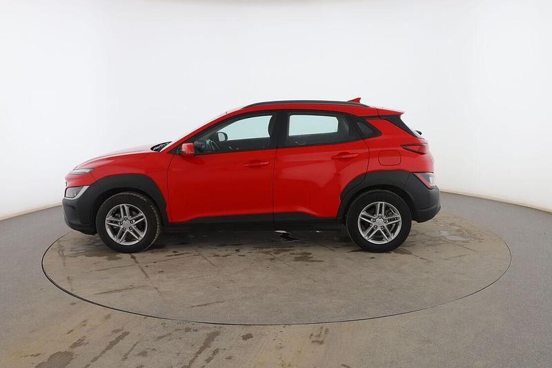 Usado Hyundai Kona 120 CV (88 kW) 2022 Rojo SUV