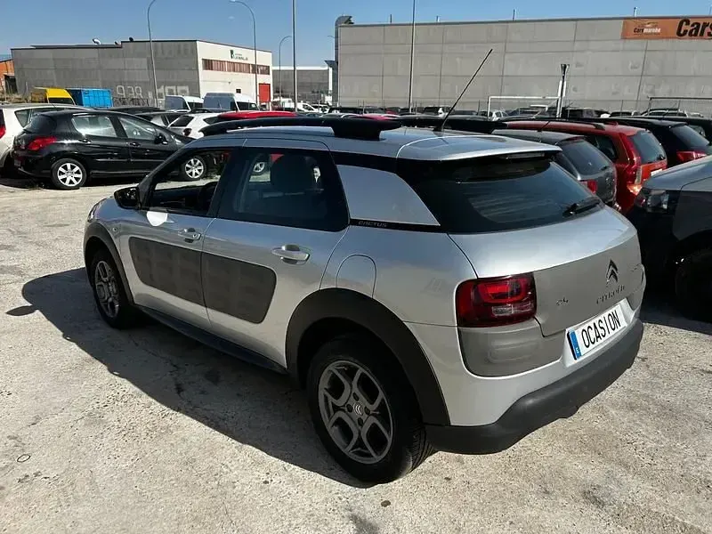 Usado Citroën C4 Cactus Feel 82 CV (60 kW) 2014 Gris Utilitario
