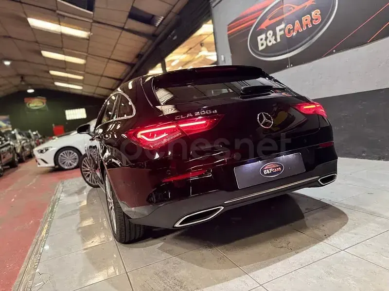 Usado Mercedes CLA200 136 CV (100 kW) 2021 Negro Coupe
