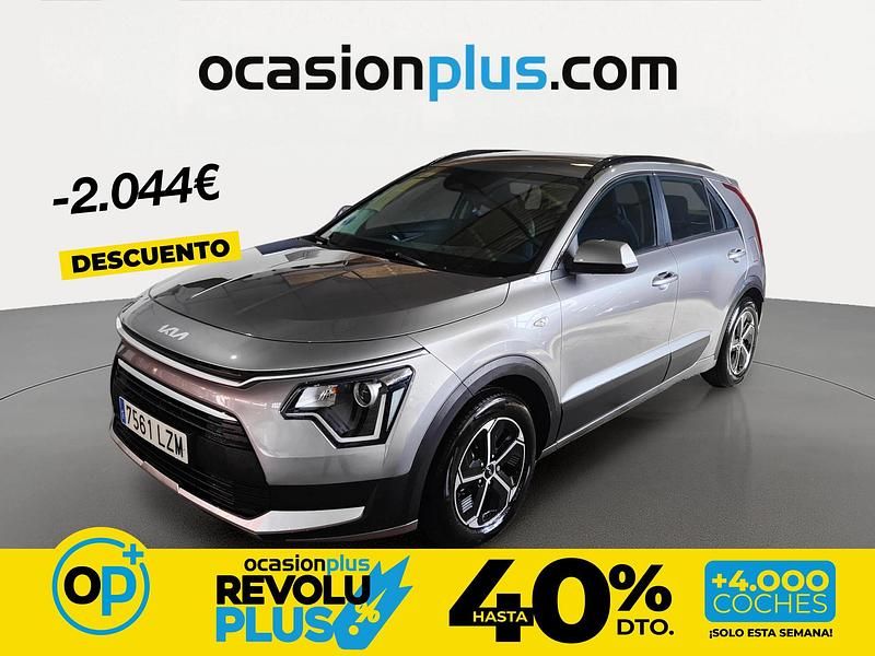 Usado Kia Niro 141 CV (103 kW) 2022 Gris SUV