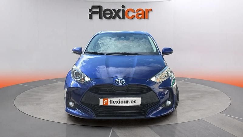 Usado Toyota Yaris Hybrid Active 116 CV (85 kW) 2021 Azul Utilitario