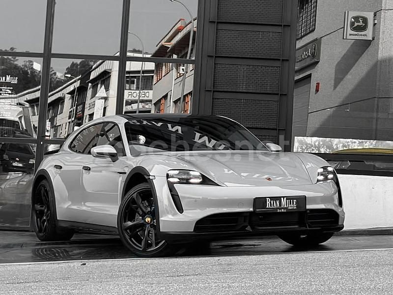 Usado Porsche Taycan Cross Turismo 459 kW (625 CV) 2021 Gris Familiar