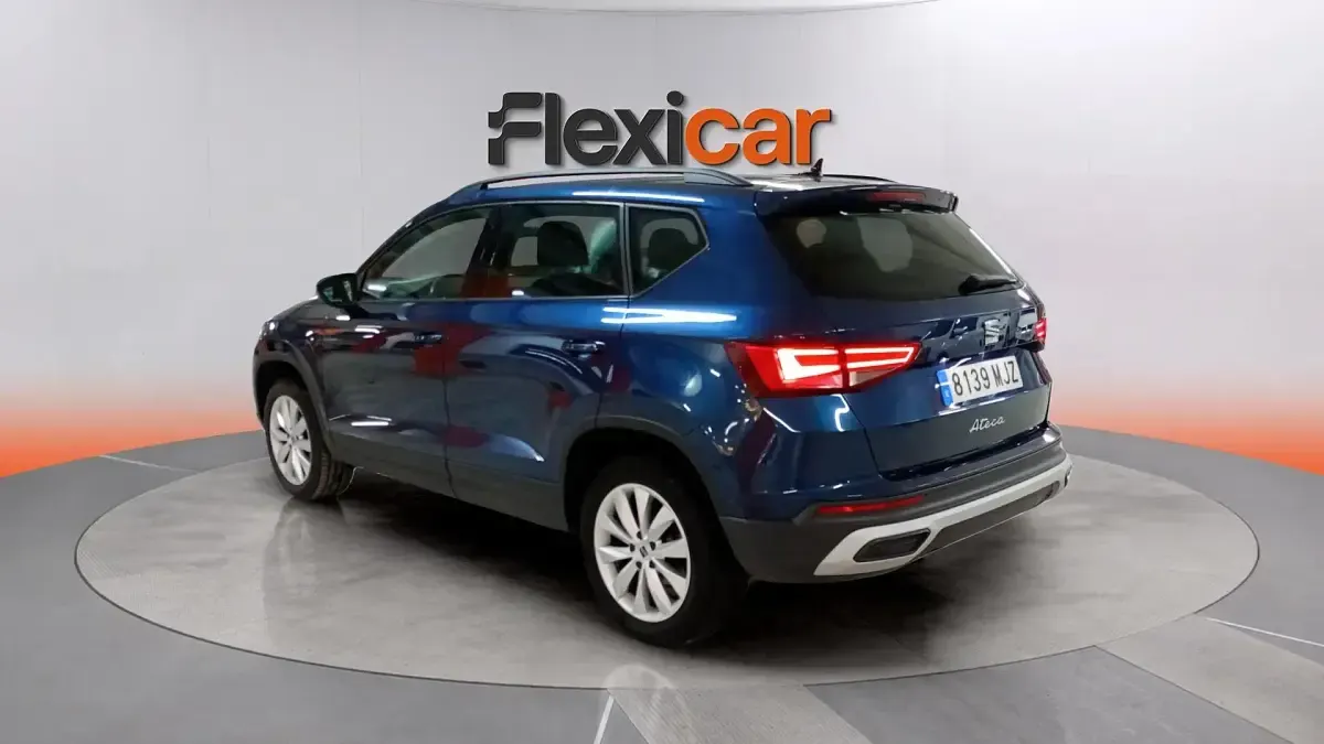 Usado Seat Ateca Style 150 CV (110 kW) 2023 Azul SUV