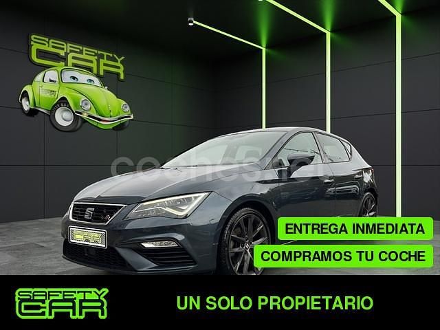 Usado Seat Leon FR 190 CV (139 kW) 2019 Gris / plata Berlina