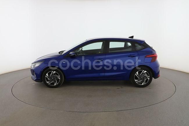 Usado Hyundai i20 101 CV (74 kW) 2023 Azul Berlina