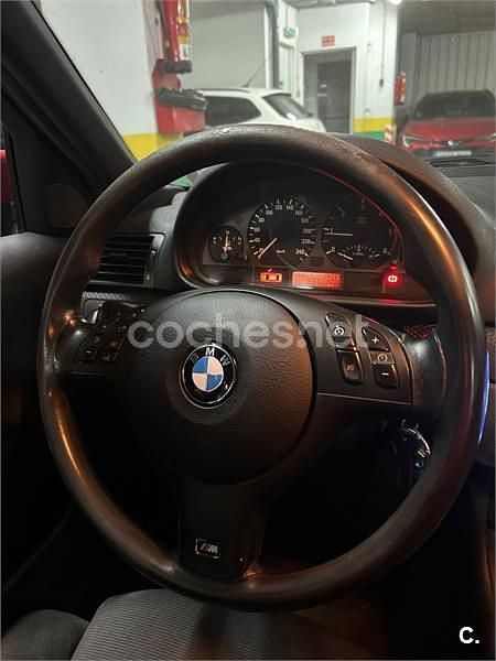 Usado BMW 320 150 CV (110 kW) 2005 Rojo Berlina