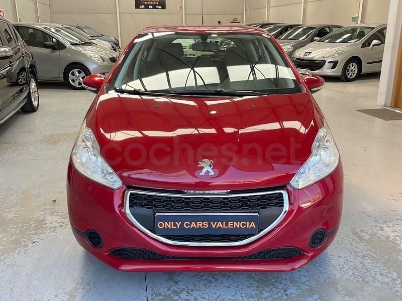 Begagnad Peugeot 208 Active 68 HK (50 kW) 2014 Röd Halvkombi