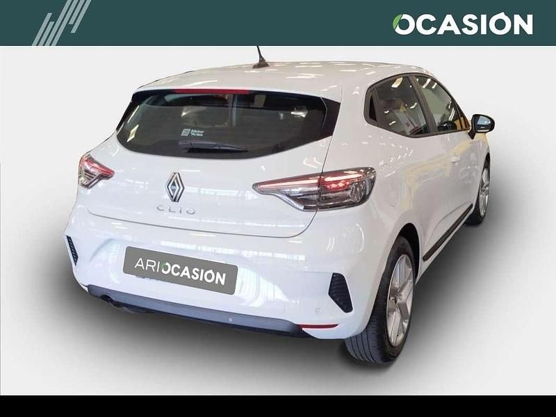 Käytetty Renault Clio V Evolution 101 HP (74 kW) 2025 Valkoinen Viistoperä