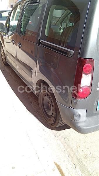 Gris / plata Usado 2015 Citroën Berlingo Tonic Monovolumen | 3800 € (Un poco caro) - Imagen 1/4
