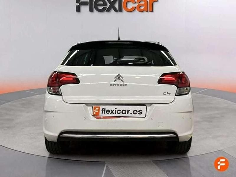 Usado Citroën C4 PureTech 131 CV (96 kW) 2017 Blanco Berlina