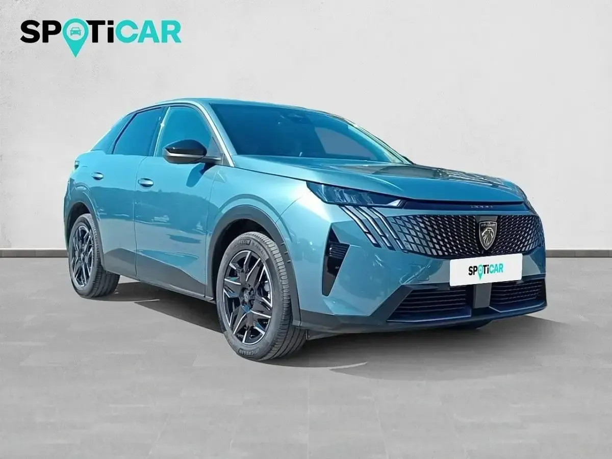 Usado Peugeot 3008 Allure 145 CV (106 kW) 2025 Azul SUV