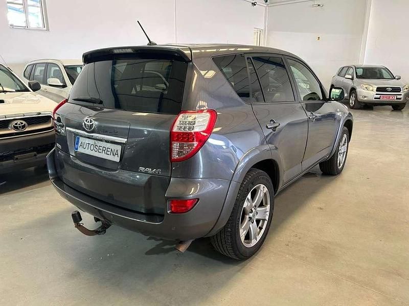 Usado Toyota RAV4 Executive 150 CV (110 kW) 2009 Gris SUV