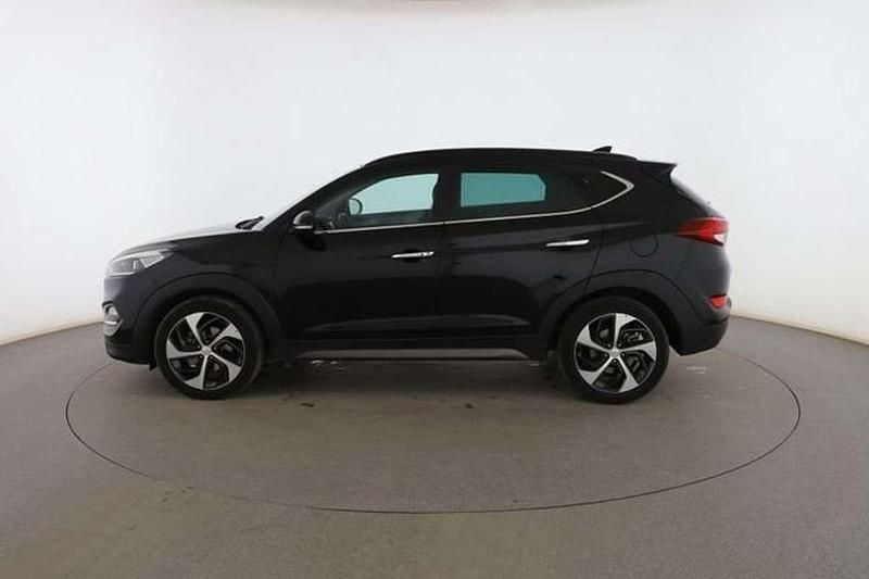 Usado Hyundai Tucson 136 CV (100 kW) 2015 Negro SUV