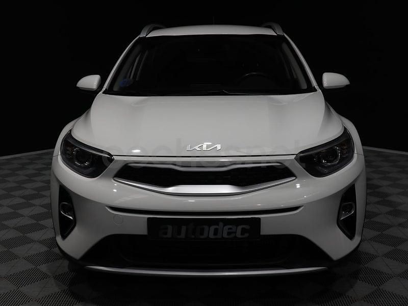 Usado Kia Stonic 100 CV (73 kW) 2023 Blanco SUV