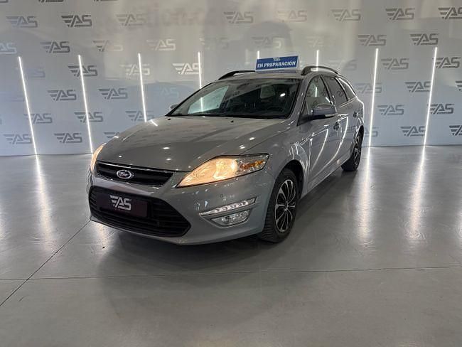 Usado Ford Mondeo Titanium 160 CV (117 kW) 2011 Gris Familiar