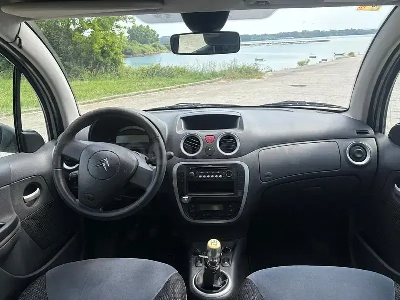 Usado Citroën C3 70 CV (51 kW) 2007 Blanco Berlina