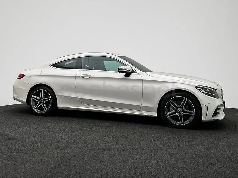 Usado Mercedes C200 184 CV (135 kW) 2023 Blanco Coupe