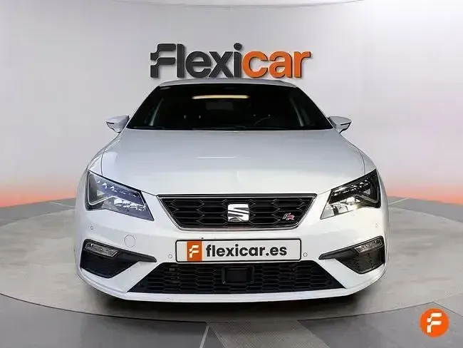 Usado Seat Leon FR 150 CV (110 kW) 2019 Blanco