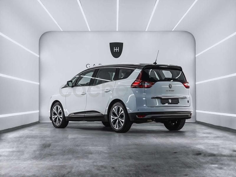 Usado Renault Grand Scénic IV Zen 140 CV (102 kW) 2018 Blanco Monovolumen