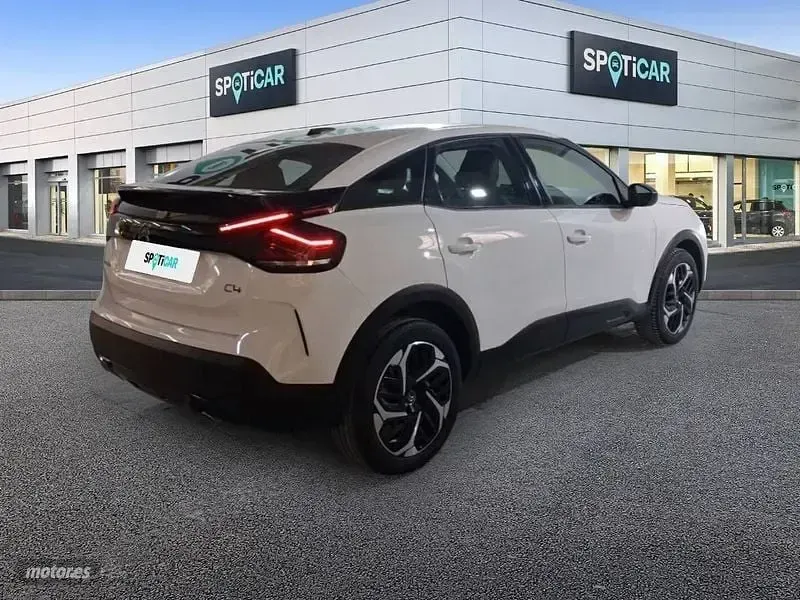 Usado Citroën C4 Feel 130 CV (95 kW) 2022 Blanco Berlina