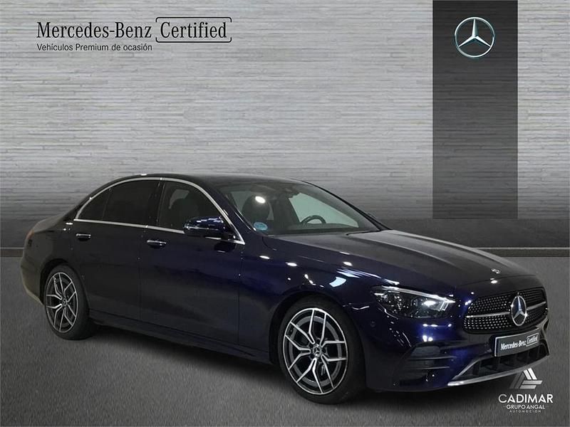 Usado Mercedes E220 194 CV (142 kW) 2020 Azul Berlina