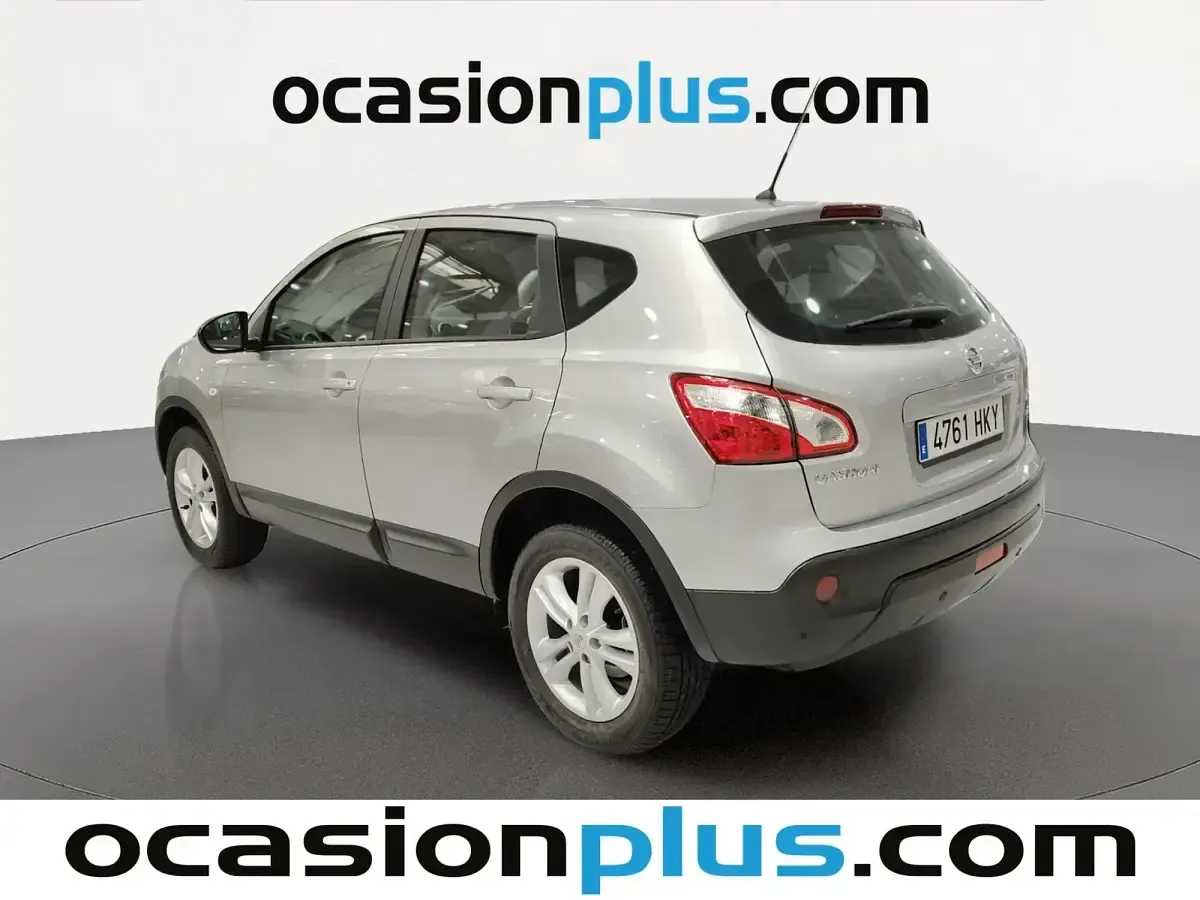 Usado Nissan Qashqai Acenta 110 CV (80 kW) 2012 Gris SUV