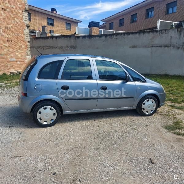 Gris / plata Usado 2008 Opel Meriva Cosmo Monovolumen | 3400 € (Precio justo) - Imagen 1/4