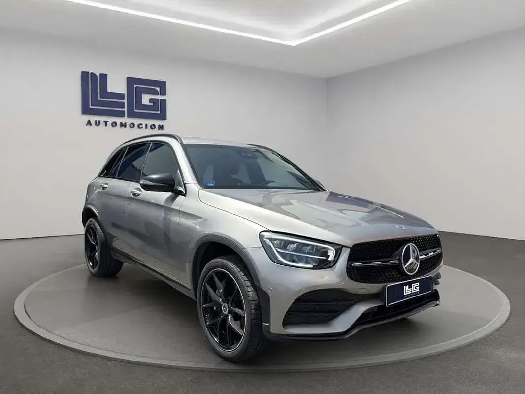 Usado Mercedes GLC300de 306 CV (225 kW) 2022 Gris SUV