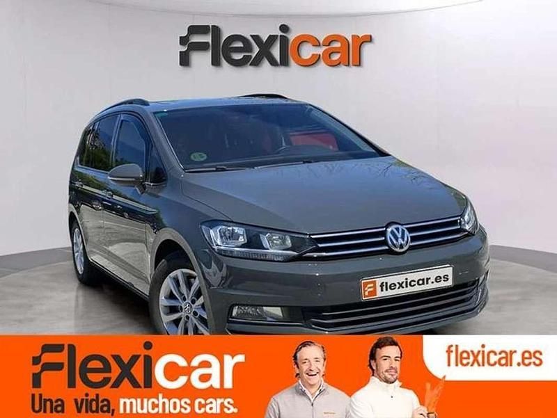 Gris Usado 2015 VW Touran Advance Monovolumen | 15.890 € (Precio justo) - Imagen 1/4