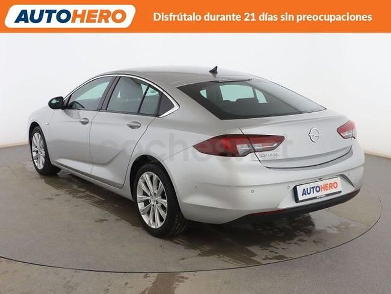 Usado Opel Insignia Business Elegance 122 CV (89 kW) 2021 Gris Berlina