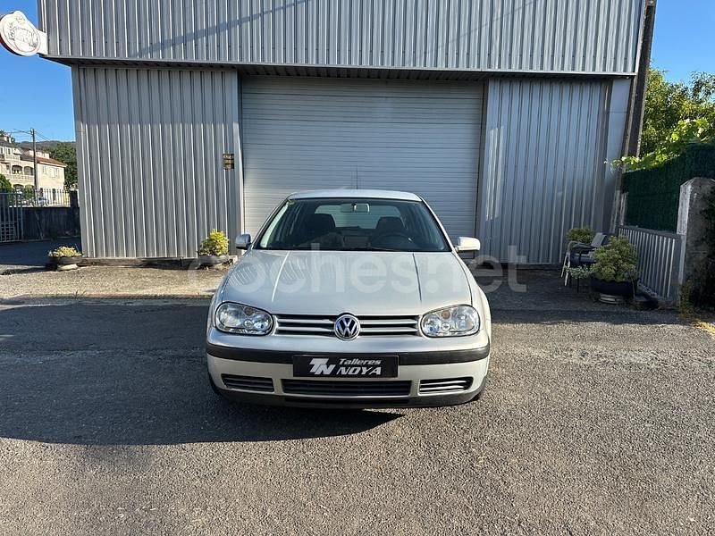 Usado VW Golf IV Conceptline 90 CV (66 kW) 2000 Gris / plata Berlina