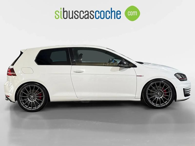 Usado VW Golf VII GTI 220 CV (161 kW) 2013 Blanco Utilitario