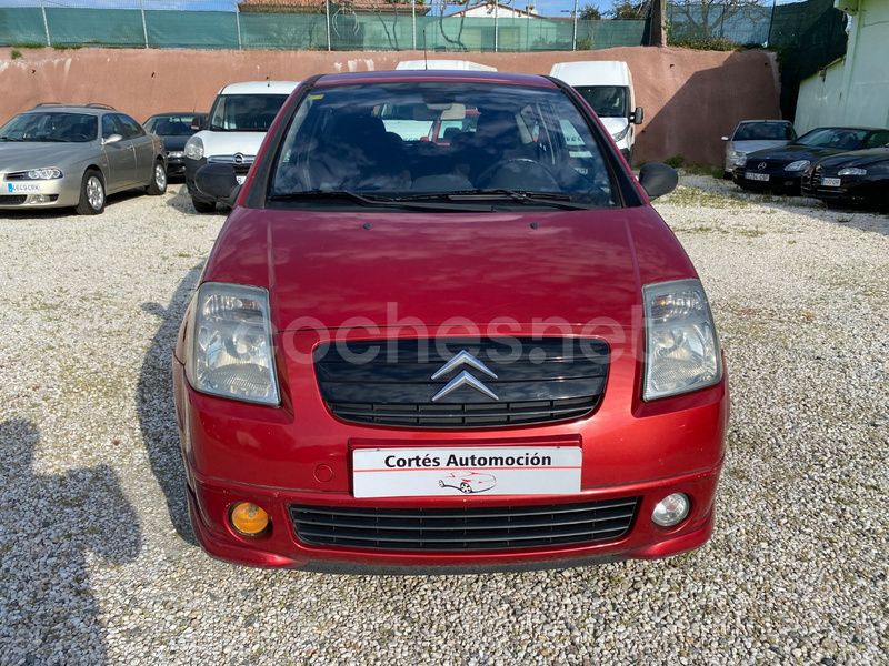 Usado Citroën C2 VTR Sport 70 CV (51 kW) 2004 Granate Utilitario