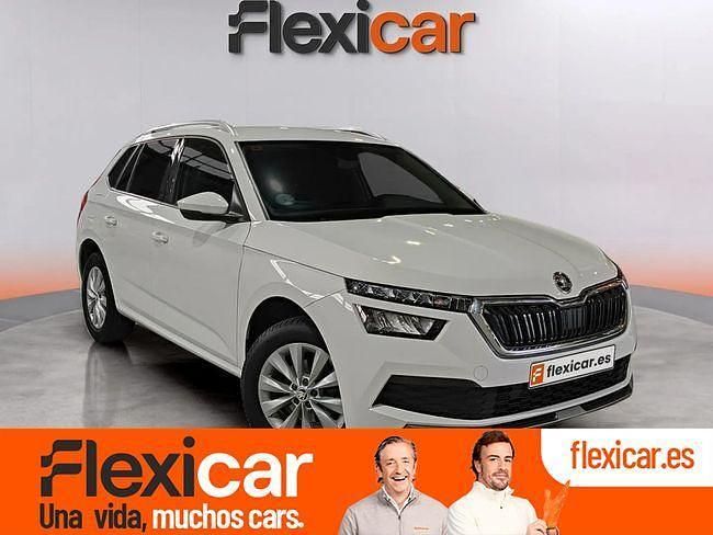Usado Skoda Kamiq Sport 110 CV (80 kW) 2021 Blanco SUV