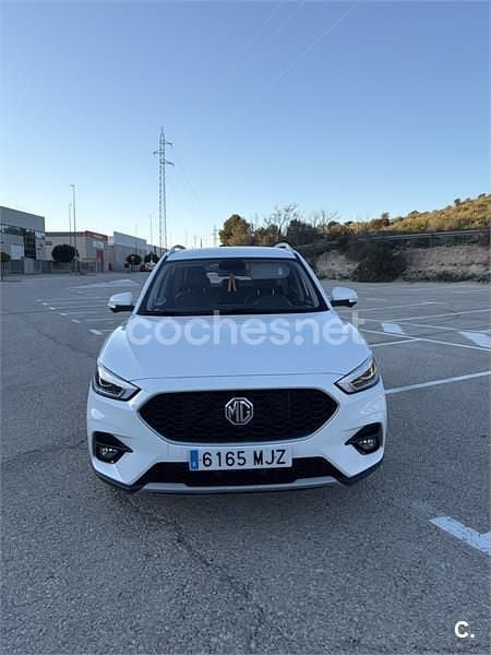 Usado MG ZS Luxury 106 CV (77 kW) 2023 Blanco SUV