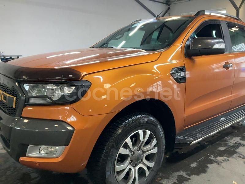 Usado Ford Ranger Wildtrack 200 CV (147 kW) 2019 Naranja Pickup/Camioneta