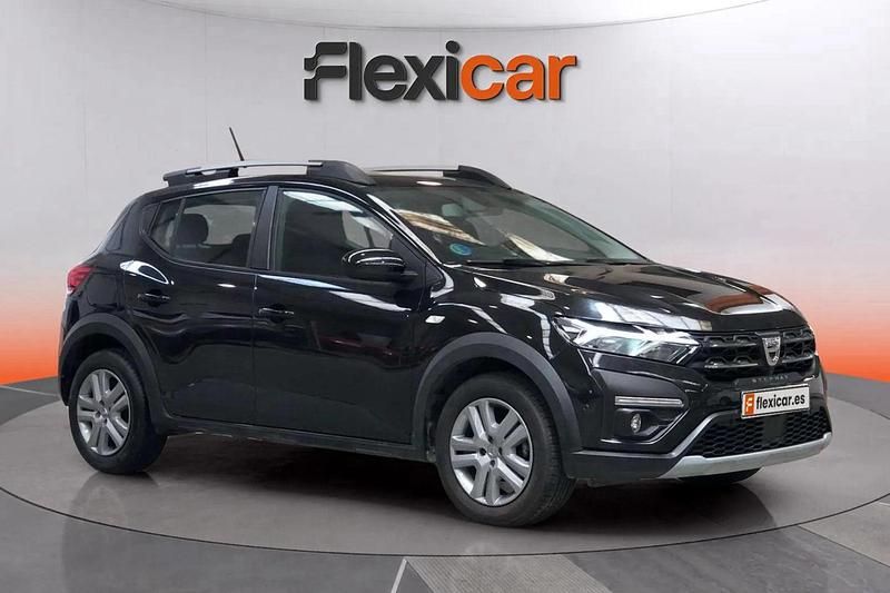 Negro Usado 2022 Dacia Sandero Comfort Utilitario | 12.990 € (Precio justo) - Imagen 1/4