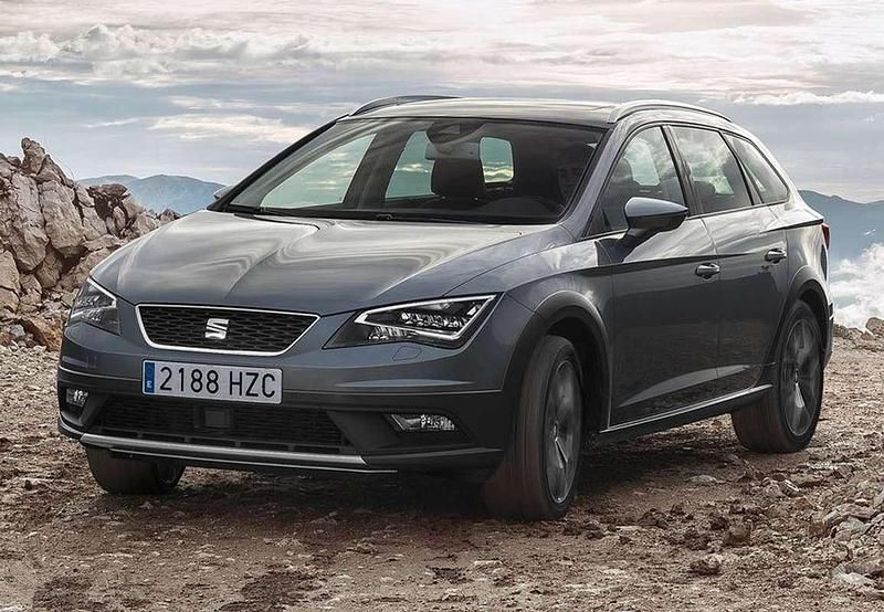 Usado Seat Leon 184 CV (135 kW) 2015 Gris SUV