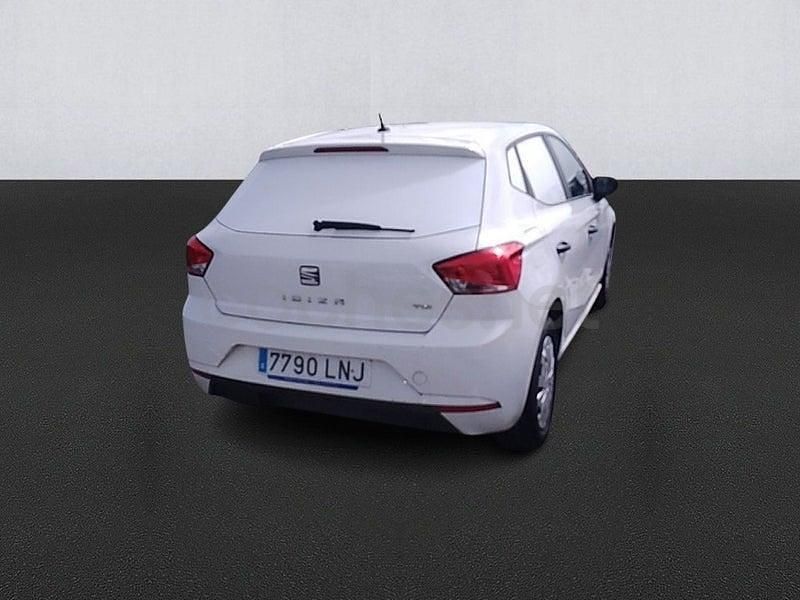 Usado Seat Ibiza Business 90 CV (66 kW) 2021 Blanco Utilitario